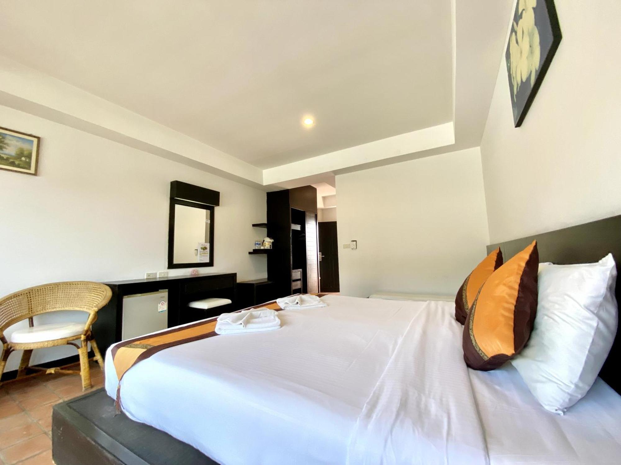 H.R.K.Resort Patong Exterior photo