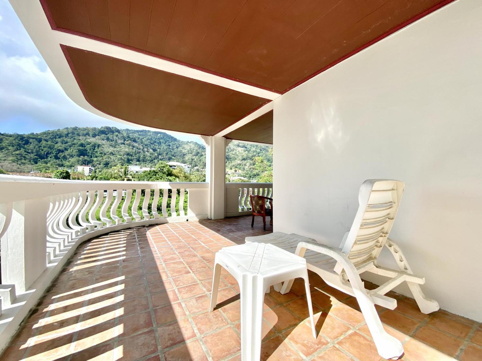 H.R.K.Resort Patong Exterior photo